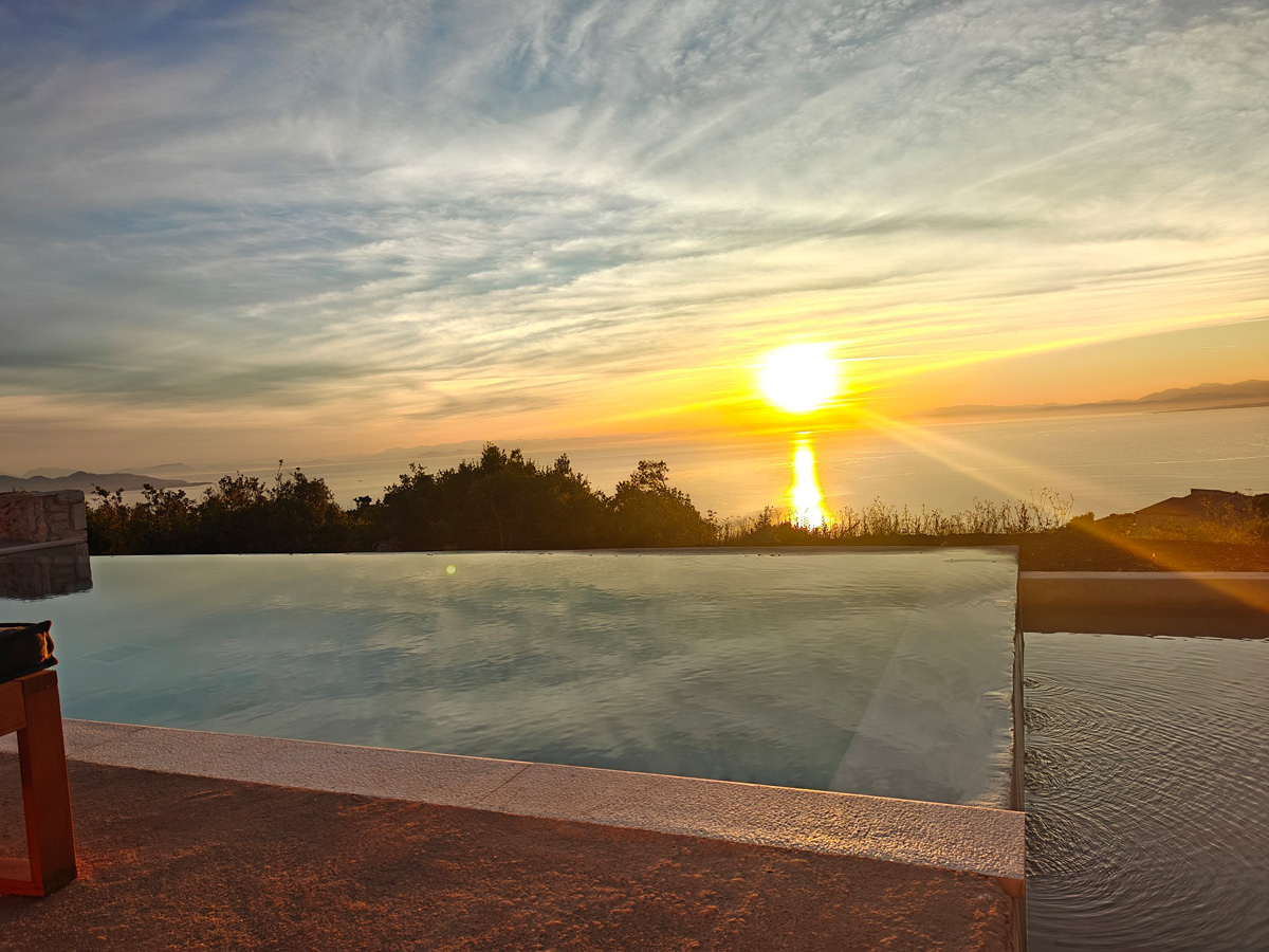 Izel Villas